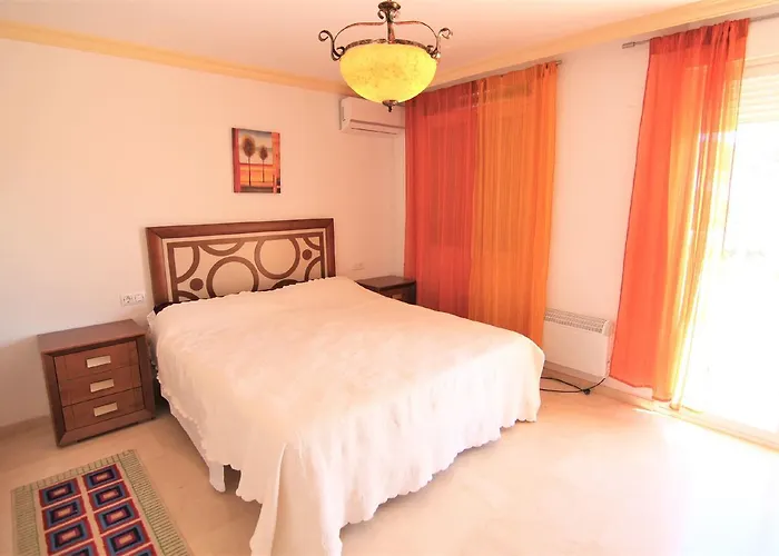 Aman128 Apartment *